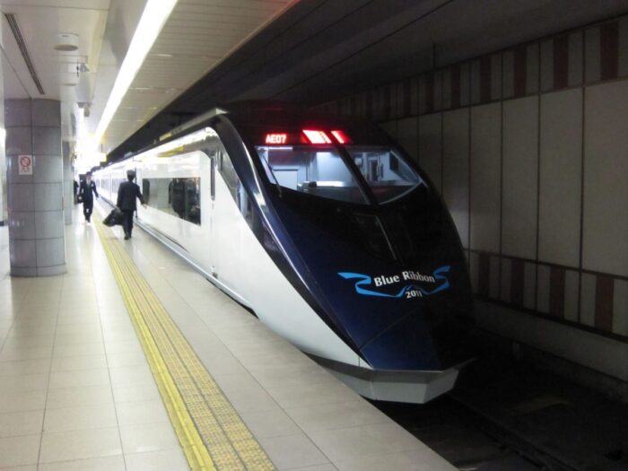 Keisei Skyliner Train