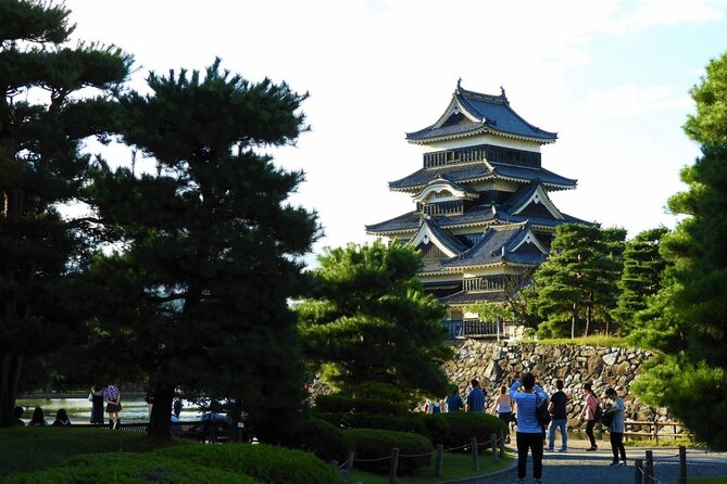 1-Day Tour From Nagano and Matsumoto Kamikochi & Matsumoto Castle - Journey to Kamikochi