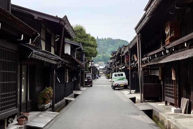 1-Day Takayama Tour: Explore Scenic Takayama and Shirakawago - Shirakawago: Cultural Delights