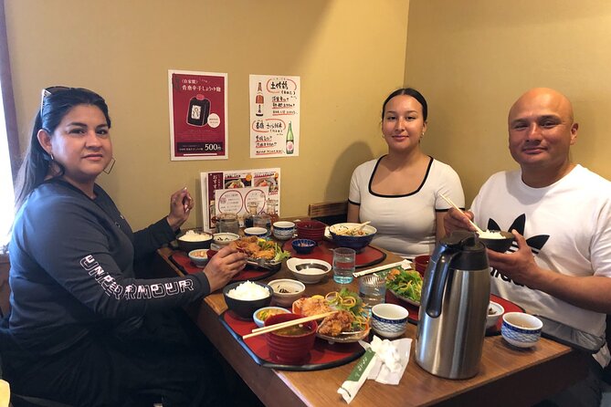 Kamakura Half Day Walking Tour With Kotokuin Great Buddha - Enjoying a Delicious Lunch at a Local Gem