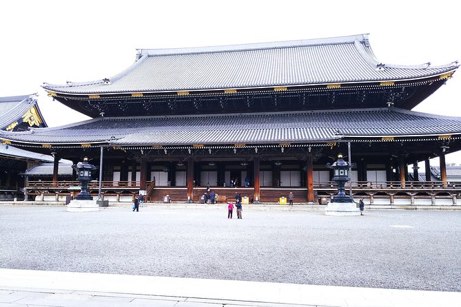 Kyoto Imperial Palace and Nijo Castle Walking Tour - Tour Itinerary