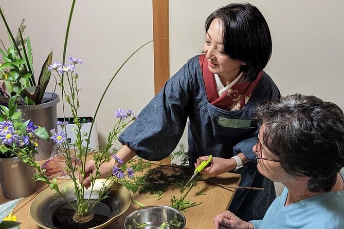 Private Ikenobo Ikebana Class at Local Teachers Home - Accessibility Information