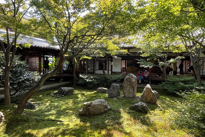 Kiyomizu Temple and Backstreets of Gion, Half Day Private Tour - Kiyomizu Temple