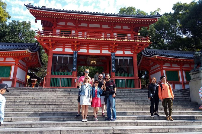 2 Hours Tour in Historic Gion: Geisha Spotting Area Tour - Pickup Details