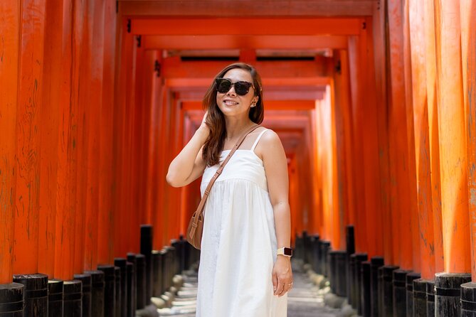 Private Professional Photography and Tour of Fushimi Inari - Meeting and Pickup