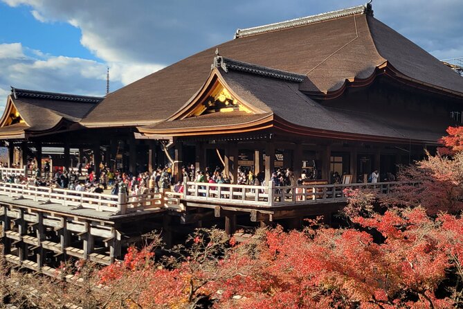 Private Guided Historical Sightseeing Tour in Kyoto - Tour Details