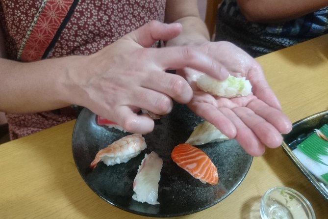 Enjoy a Basic Sushi Making Class - Sushi Making Class for Beginners