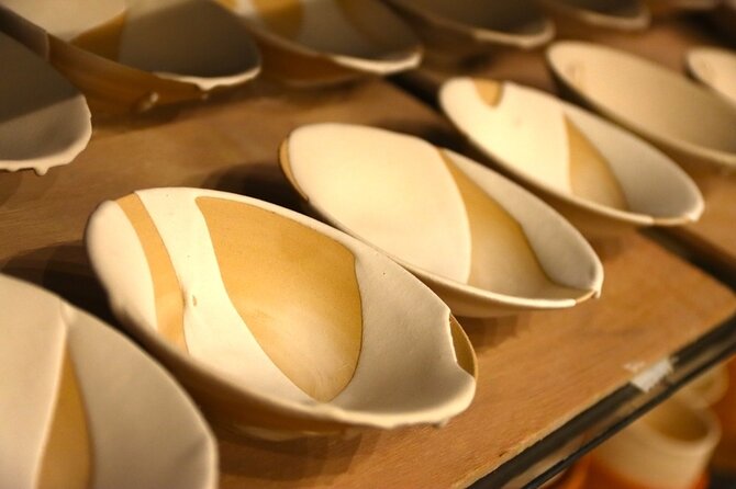 Authentic Pure Gold Kintsugi Workshop With Master Taku in Tokyo - Workshop Experience