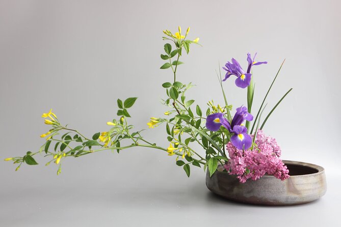 Ikebana Experience in Shinjuku - Meeting and Pickup Details