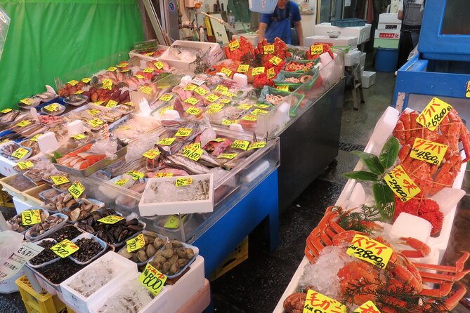 Toyosu and Tsukiji Morning Market With a Local Licensed Guide - Engaging in Local Traditions and Customs at the Markets