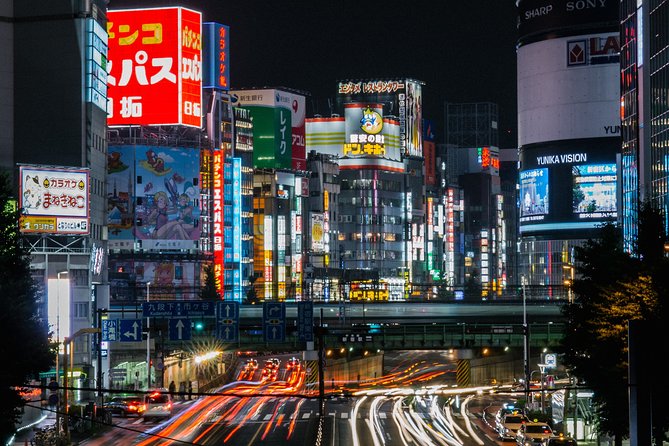 Private Shinjuku Evening Walking Tour With a Local Guide - Reviews