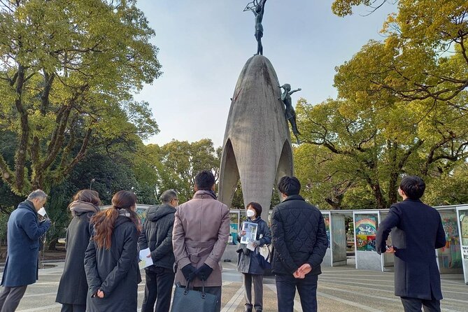 Hiroshima/A-bombed Tram No.653 Entry ＆Peace Memorial Park VR Tour - Outdoor Activities