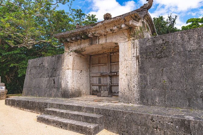 Okinawa Opera Night in Nakagusuku Castle With City Bus Tour - City Bus Tour