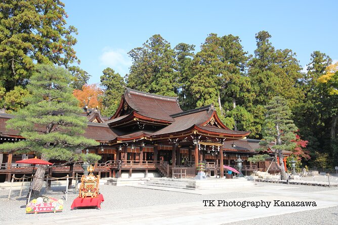 Shiga Tourphotoshoot by Photographer Oneway From Kanazawa to Nagoya/Kyoto/Osaka - Book the Tour for Up to 7 Guests