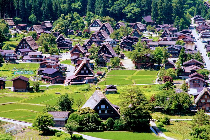 Private Tour of Shirakawago From Kanazawa (Half Day) - Traveler Photos