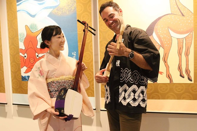 Easy for Everyone! Now You Can Play Handmade Mini Shamisen and Show off to Everyone! Musical Instrum - Showcasing Your Mini Shamisen Talent