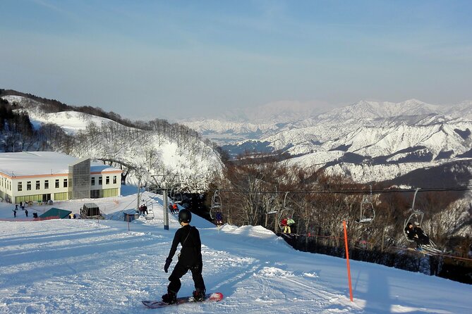Niigata: Private Snowboarding Lesson 2024 - Niigata Prefecture - Meeting Point