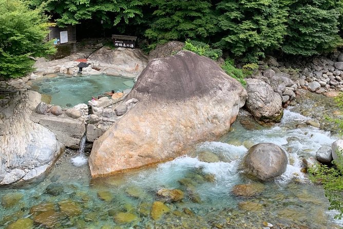 Shirakawago(Unesco World Heritage)/ Onsen / Hiking / 1day Tour - Questions and Pricing Details