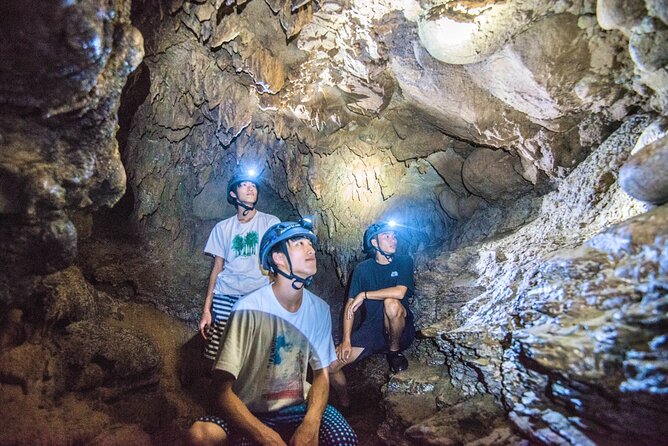 [Okinawa Iriomote] Sup/Canoe Tour at Mangrove & Limestone Cave Exploration - SUP and Canoe Tour Details