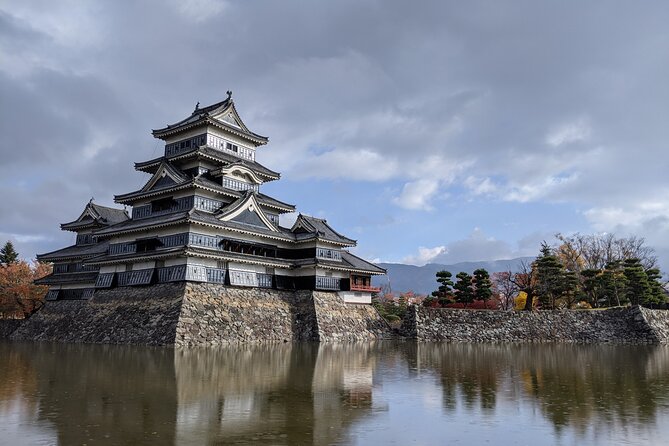 Matsumoto Castle Tour & Samurai Experience - Tour Inclusions and Logistics