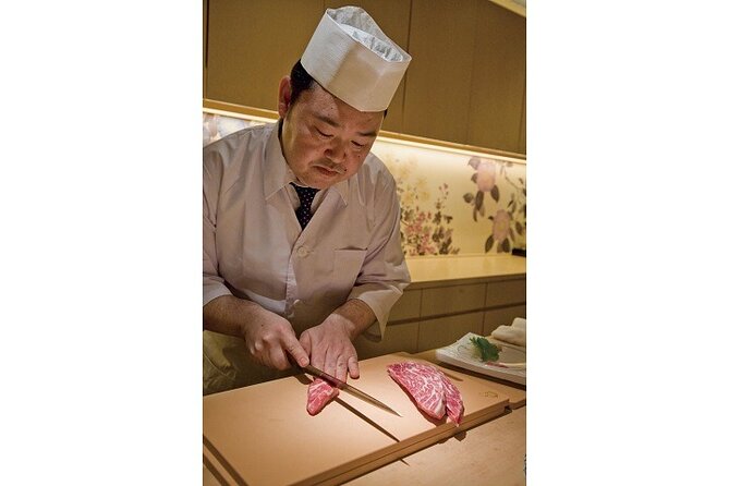 Kumamoto Tasting Tour: Sushi Restaurant, Izakaya and Bar - Professional Guide and Curated Menu