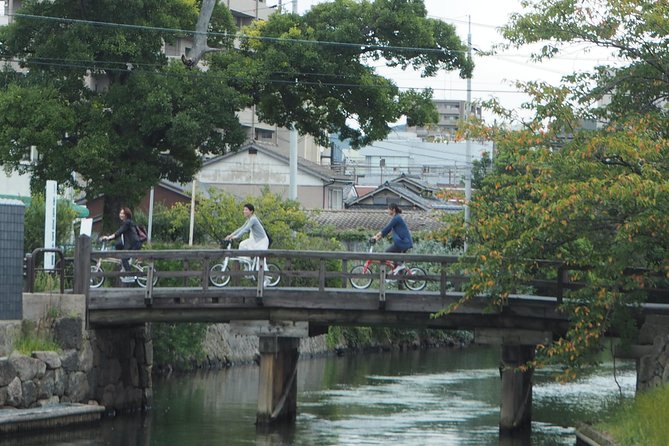 An E-Bike Cycling Tour of Matsue That Will Add to Your Enjoyment of the City - Discover the Rich History of Matsue Castle