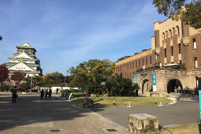 Half-Day Private Guided Tour to Osaka Castle - Guided Tour Details