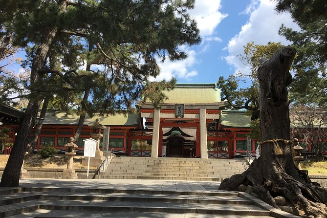 Full-Day Private Guided Tour to Osaka Palaces and Temples - Frequently Asked Questions