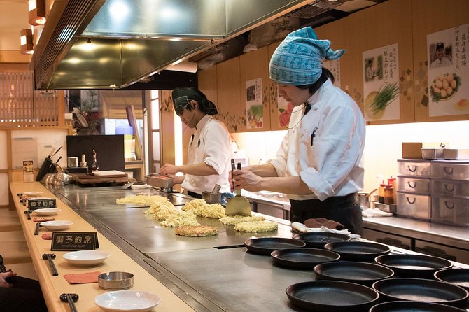Okonomiyaki Experience, Osakas World Famous Pancake - Regional Variations of Okonomiyaki