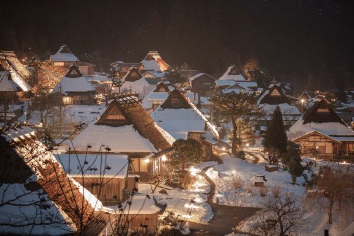 Kayabuki No Sato Snow Lantern Festival In Miyama