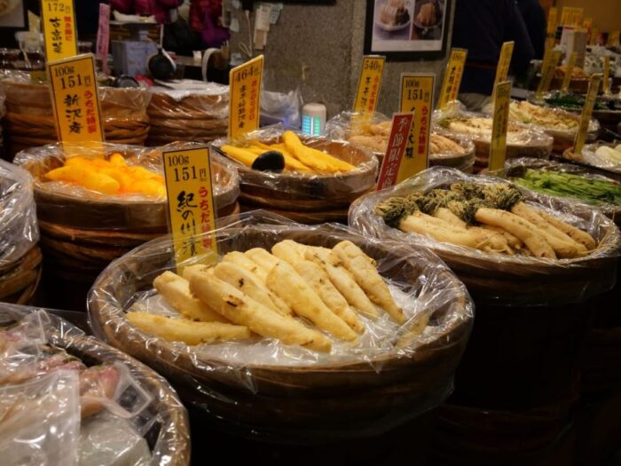 Nishiki Market Brunch Walking Food Tour The Best Breakfast Foods To Try At Nishiki Market