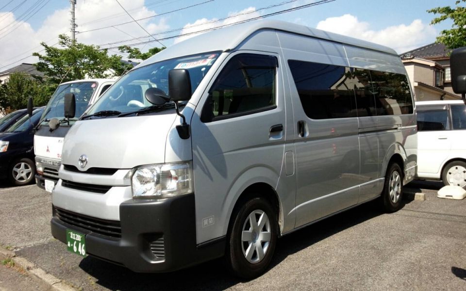 Fukuoka Airport To/From Fukuoka City: Shared Transfer - Experience