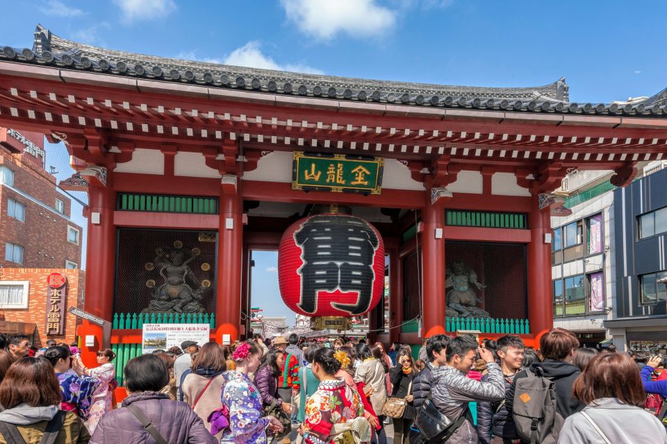 Tokyo: Morning Sightseeing Bus Tour - Unique Japanese Experience in Asakusa