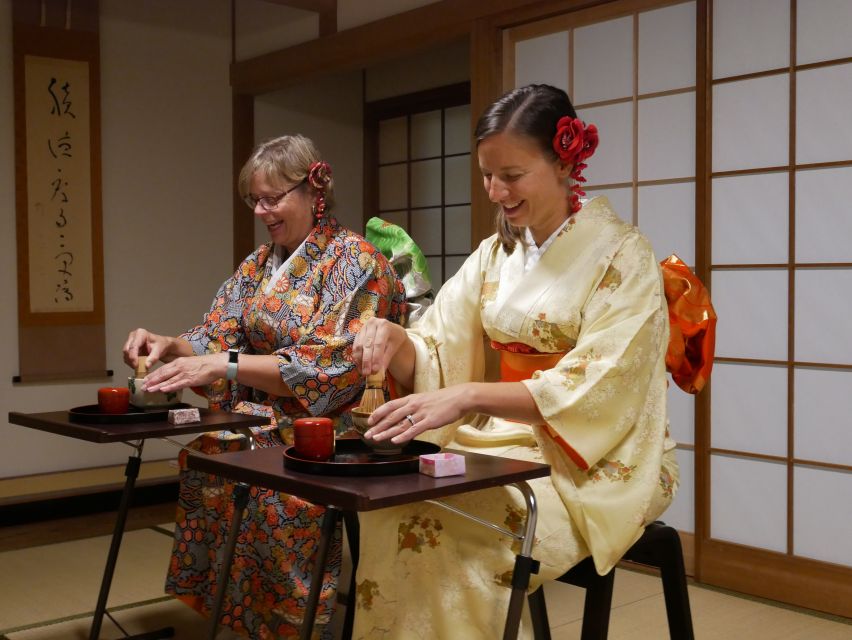 Miyajima: Cultural Experience in a Kimono - Choosing and Wearing a Kimono