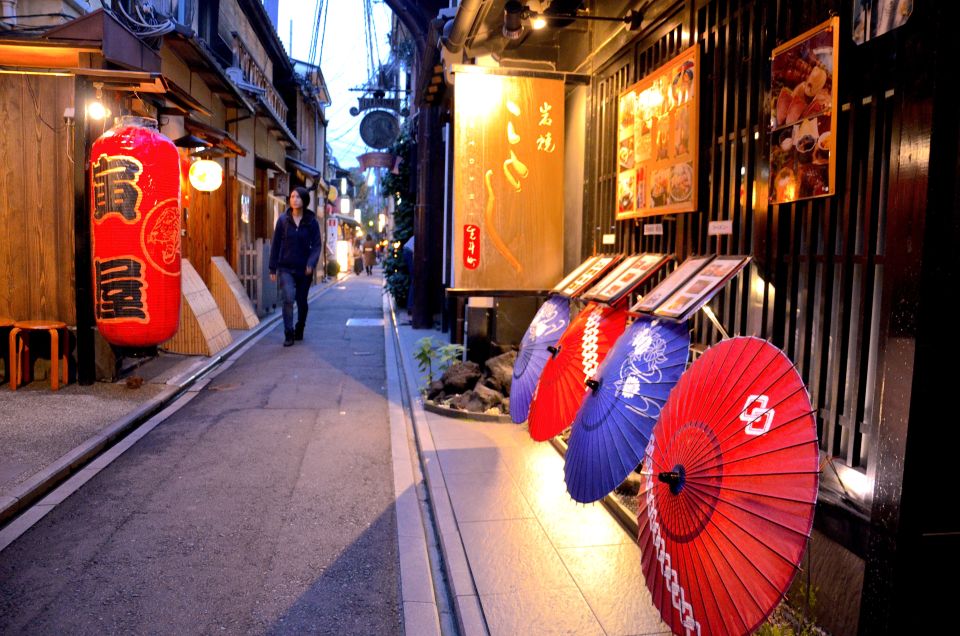 Kyoto: Casual Pontocho Evening Food Tour - Activity Details