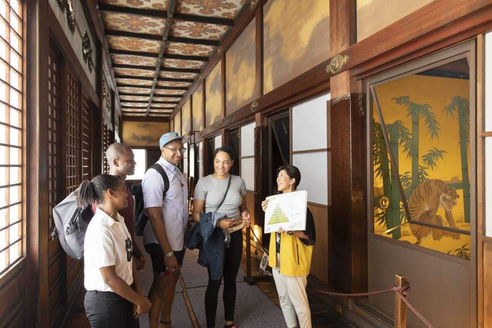 Kyoto: Nijo-jo Castle & Ninomaru Palace Guided Tour - Overview of Nijo-jo Castle & Ninomaru Palace