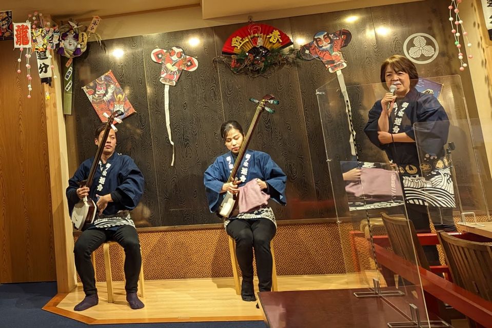 Live Traditional Music Performance Over Dinner - Inclusions