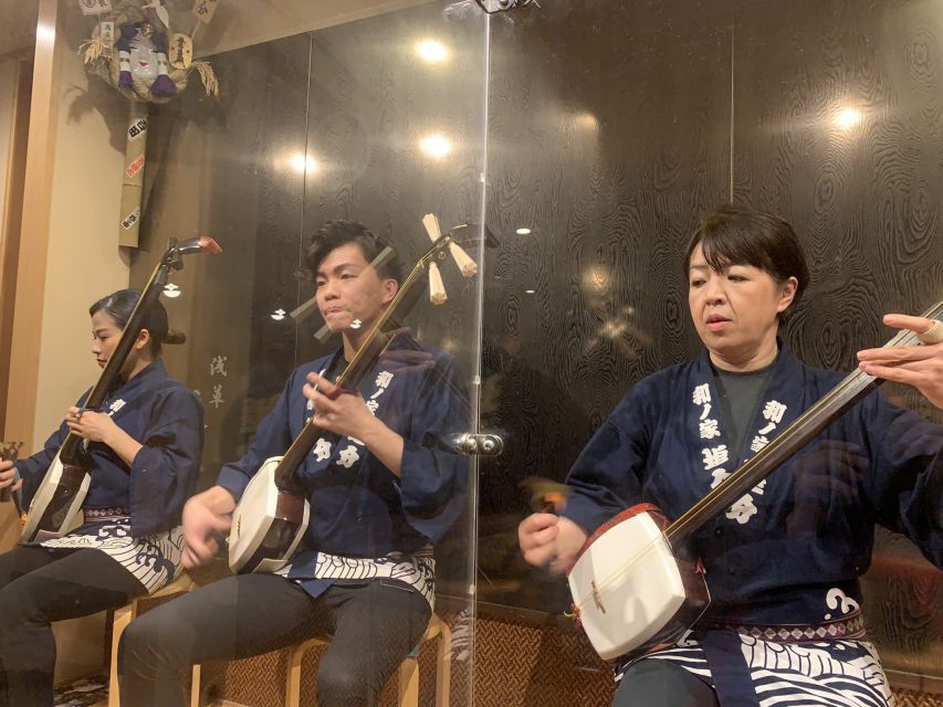 Live Traditional Music Performance Over Dinner - Tour Guide and Live Music Performance