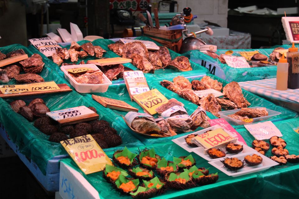 Osaka: Kuromon Market Food Tour With Tastings - Kuromon Market History and Local Products