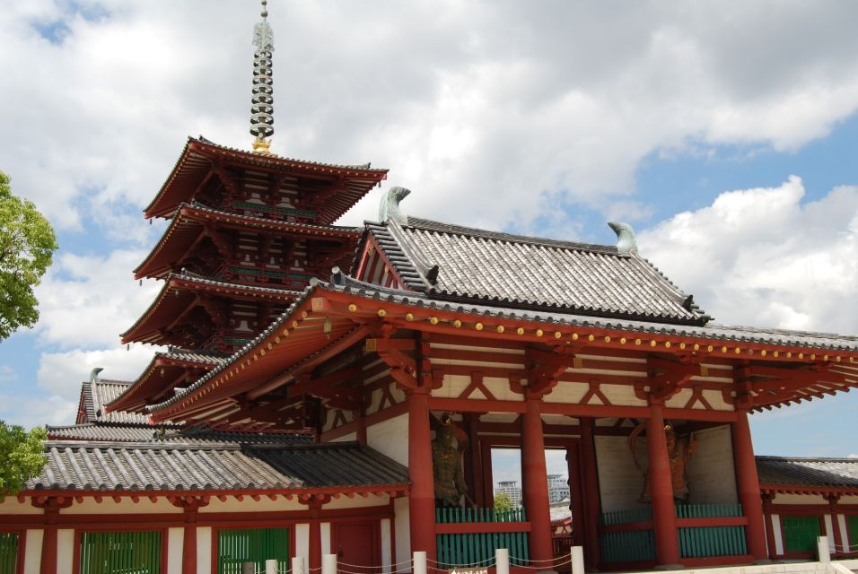 Osaka: Full-Day Sightseeing Tour by Private Vehicle - Highlights of the Sightseeing Tour