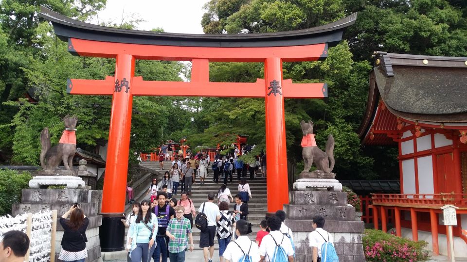 Kyoto: Historic Higashiyama Walking Tour - Higashiyama Streets: A Peaceful Stroll