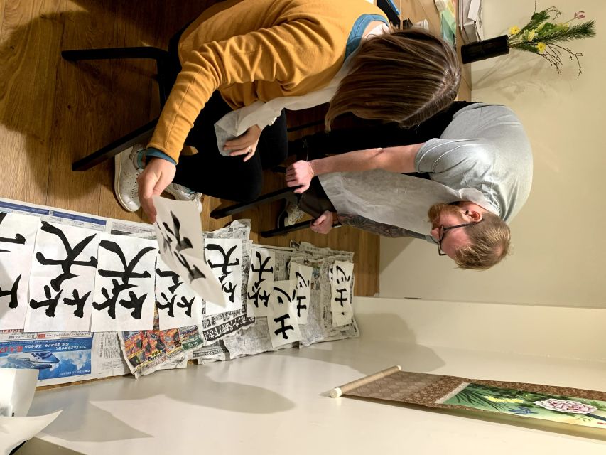 Kyoto: Local Home Visit Japanese Calligraphy Class - Instructions