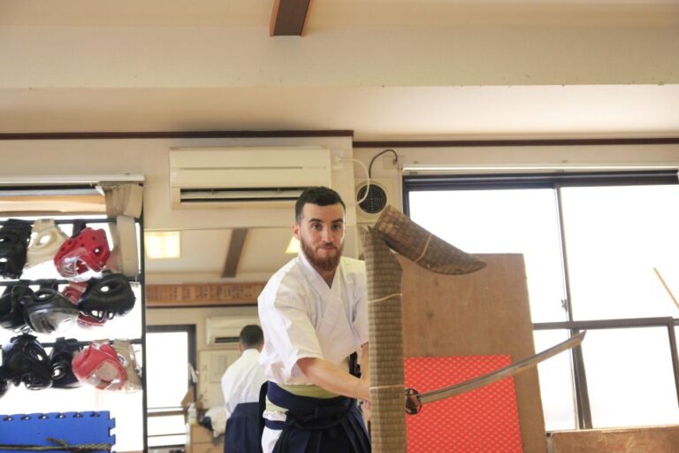 unleash-your-inner-samurai-experience-the-thrill-at-a-tokyo-dojo-activity-details