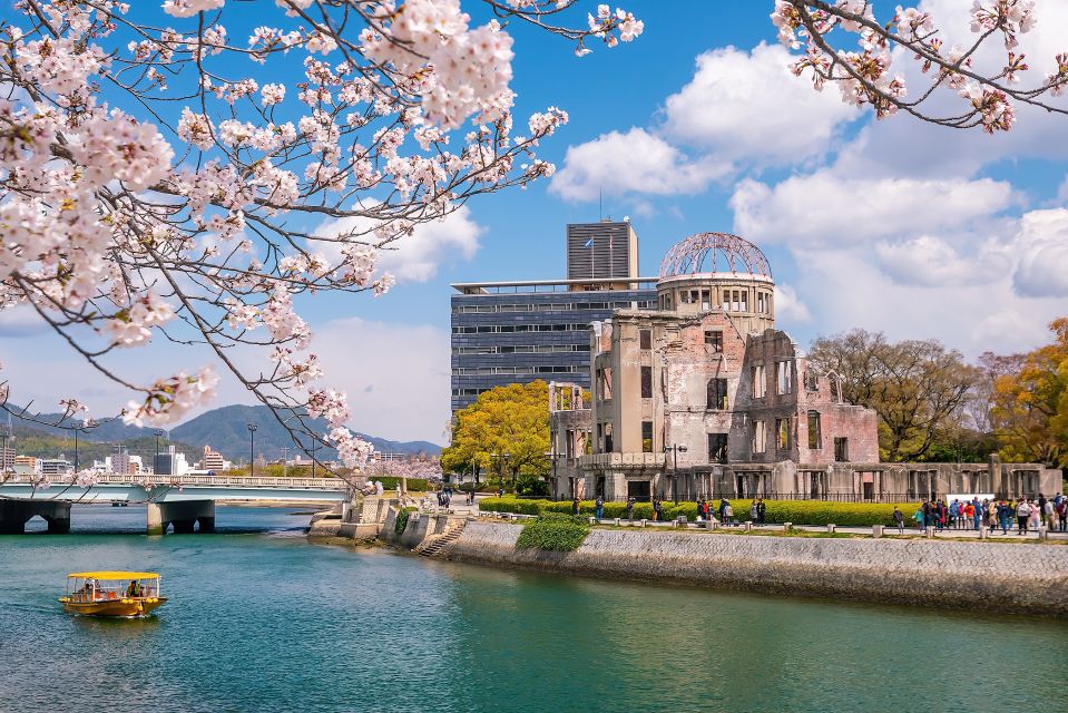From Osaka or Kyoto: Hiroshima and Miyajima Train & Bus Tour - Customer Reviews