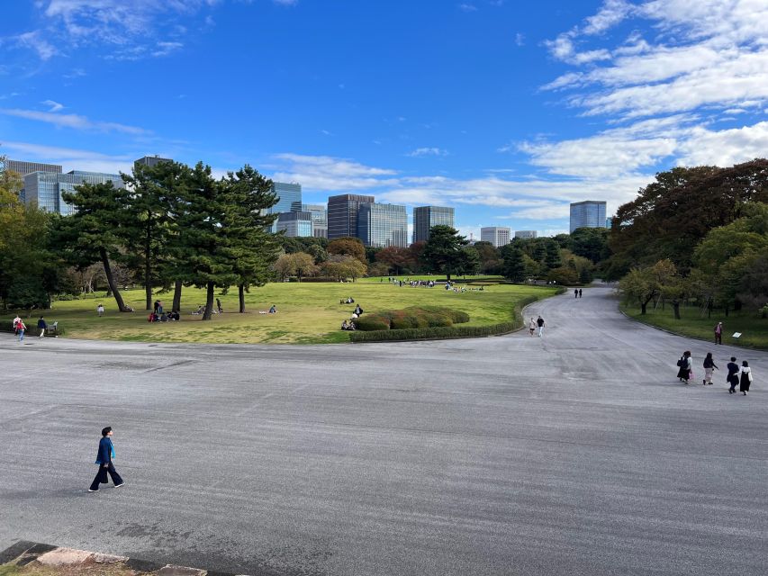 Tokyo: Audio Guide of Tokyo Imperial Palace - Free Cancellation and Flexible Payment