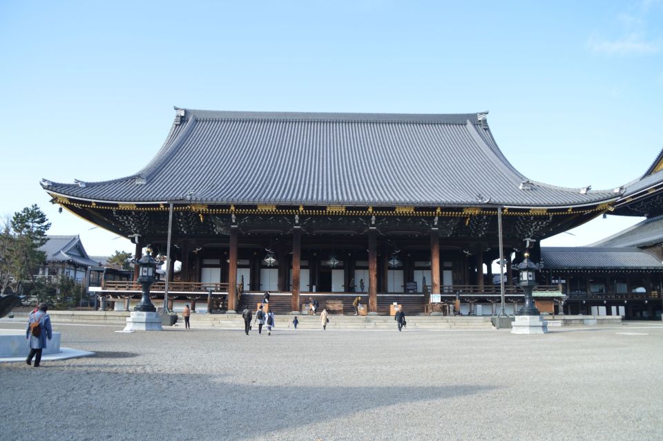 Audio Guide Tour: Unveiling Kyoto Station Surroundings - Kyoto Station: A Vibrant Transportation Hub