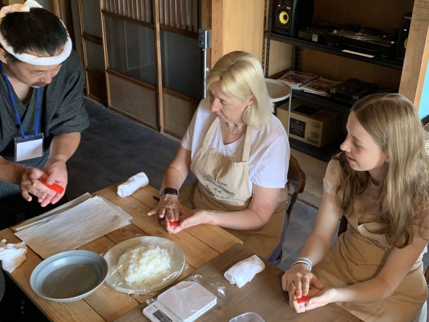 Kyoto: Sushi Making Class With Sushi Chef - Directions