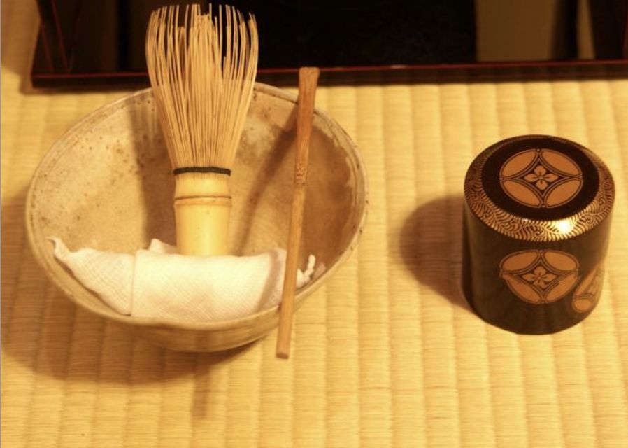 Tokyo:Tea Ceremony Experience at Komaba Warakuan - About the Tea Ceremony Experience