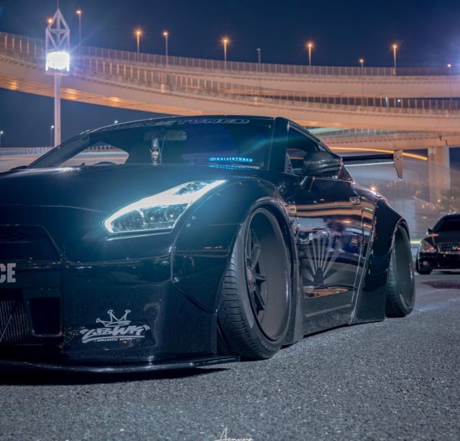 Tokyo: Liberty Walk GT-R R35 Ride From Daikoku - Famous Driving Route and Autobacs Visit