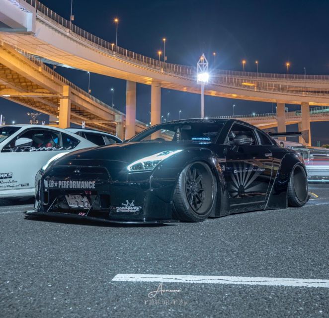 Tokyo: Liberty Walk GT-R R35 Ride From Daikoku - GTR35 Liberty Walk Ride From Daikoku Parking Area